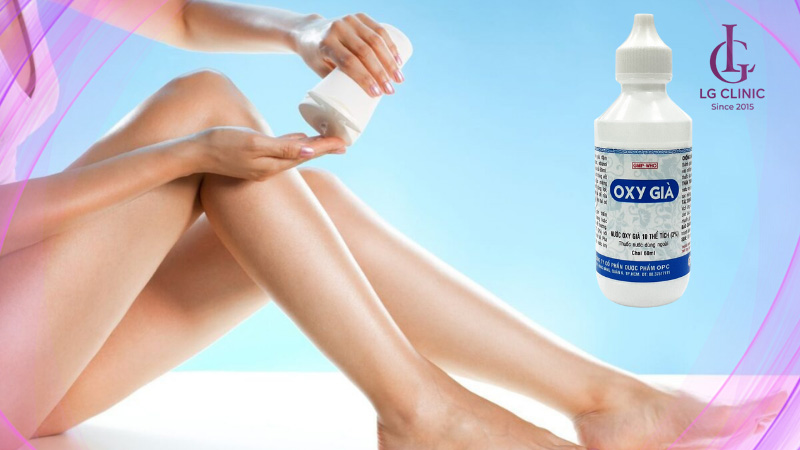 Tẩy màu lông chân bằng oxy già 3%