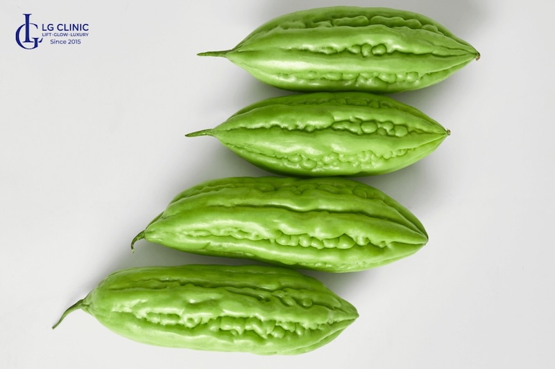 trị mụn ẩn bằng khổ qua