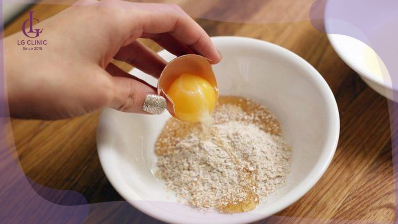 cách làm trắng da toàn thân bằng trứng và bột yến mạch
