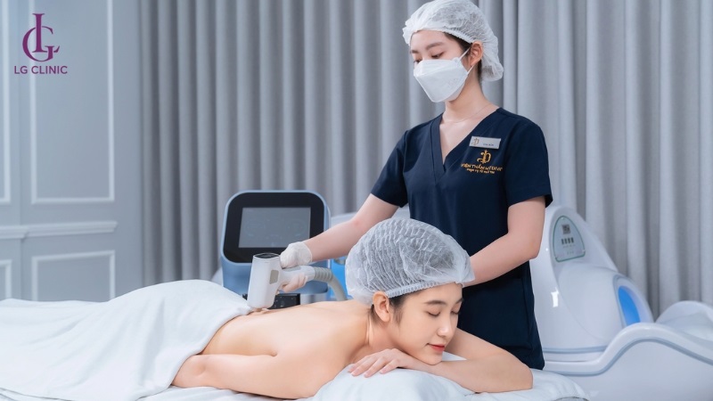 Dịch vụ tắm trắng phi thuyền tại Thẩm mỹ viện DIVA