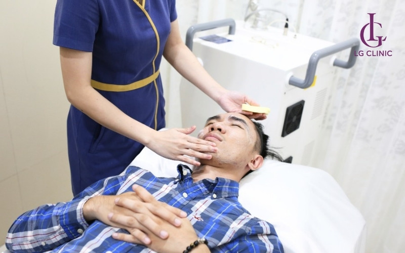 Tắm trắng da mặt cho nam giới tại Ngọc Dung