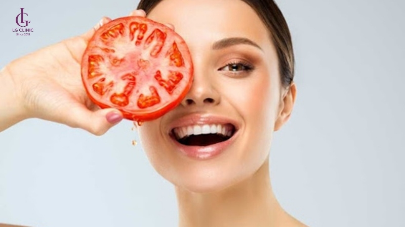 Cách triệt lông mặt tại nhà bằng cà chua đơn giản, an toàn