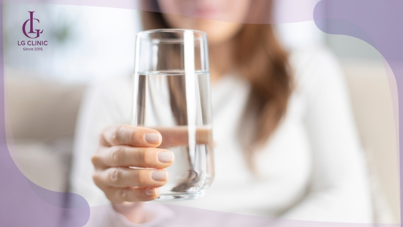 thói quen uống nhiều nước lọc giúp làm trắng da
