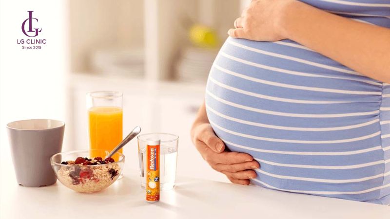 bổ sung vitamin C cho bà bầu sau khi triệt lông