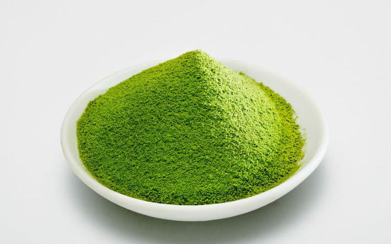 giảm thâm mông bằng trà xanh