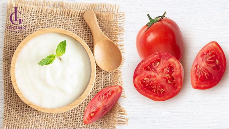 mặt nạ cà chua trị mụn thâm