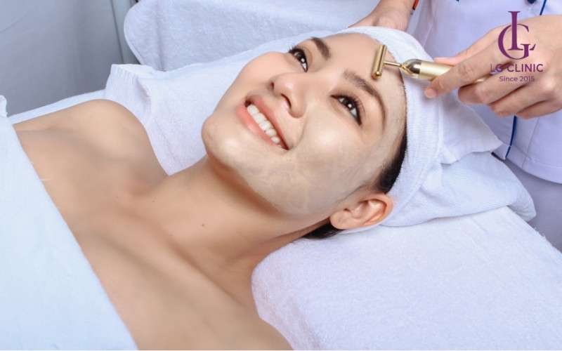 Liệu trình cấy phấn trắng da mặt