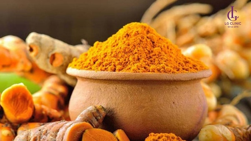 Có nên dùng nghệ tươi trong mẹo triệt lông dân gian hay không?