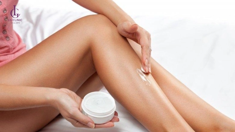 không dùng mỹ phẩm lên vùng da vừa triệt