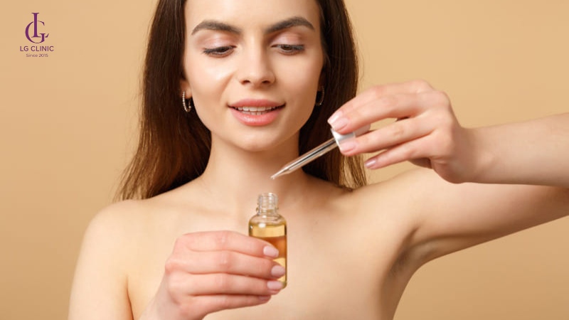 Mẹo triệt lông dân gian bằng mỡ trăn giúp làm chậm quá trình mọc lại của lông.