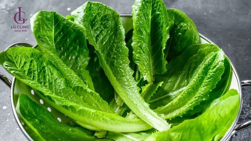 ăn nhiều rau xanh để tránh hôi nách