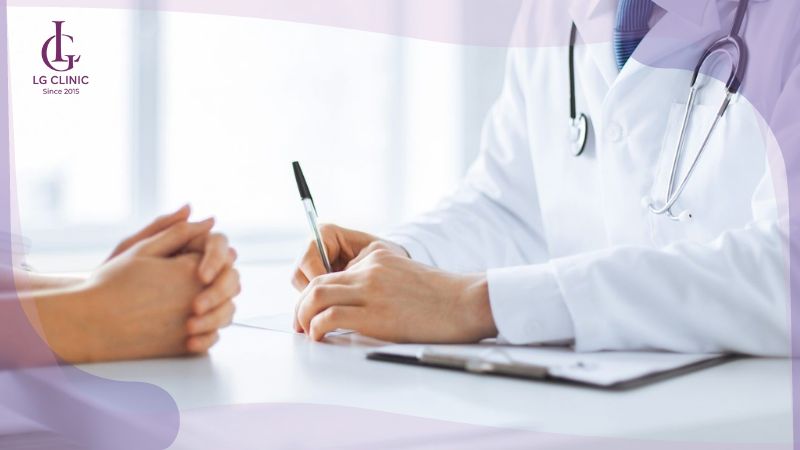 cách làm hết ngứa khi cạo lông vùng kín bằng cách thăm khám bác sĩ thường xuyên