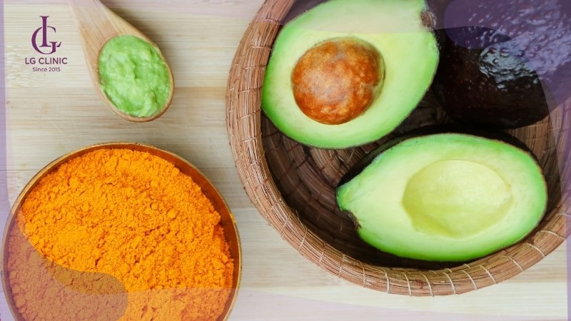 cách làm mặt nạ bơ trắng da và bột nghê