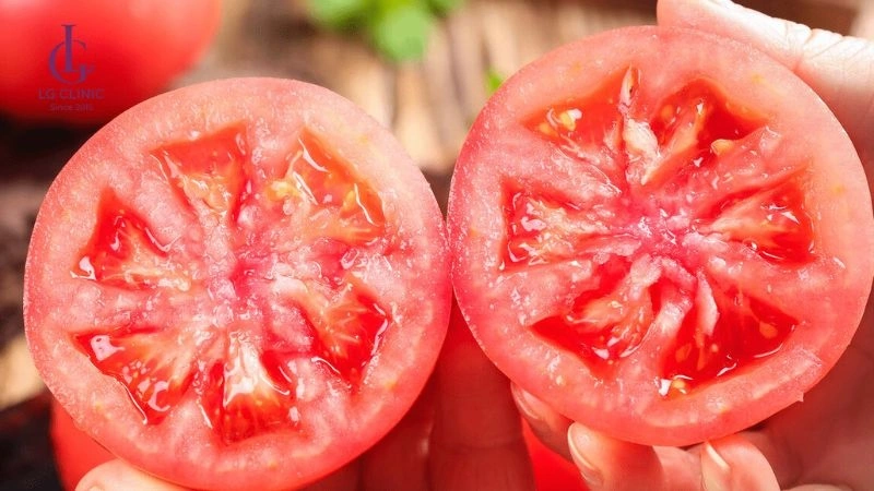 cách triệt lông nách bằng cà chua tươi