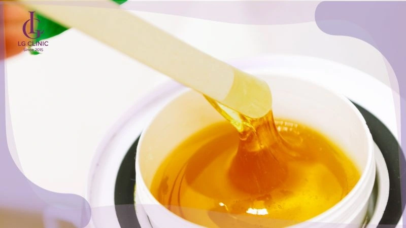 cách wax lông nách tại nhà bằng sáp nóng