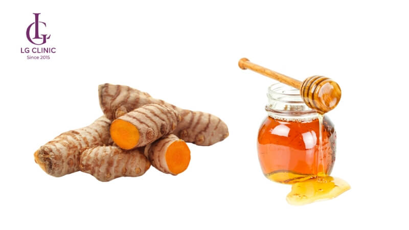 Bột nghệ và mật ong