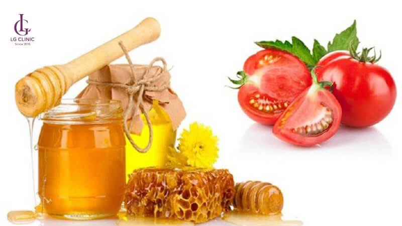 Cách tắm trắng tại nhà với cà chua và mật ong giúp da sáng mịn và đều màu tự nhiên