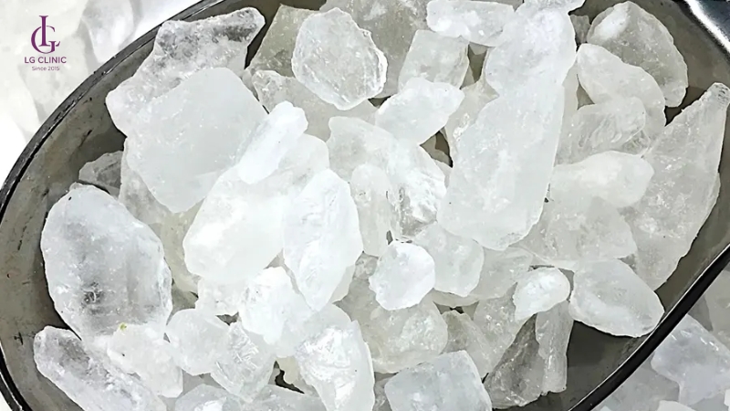 trị thâm nhũ hoa và vùng kín bằng phèn chua