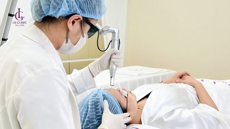 điều trị thâm mụn tại lg clinic