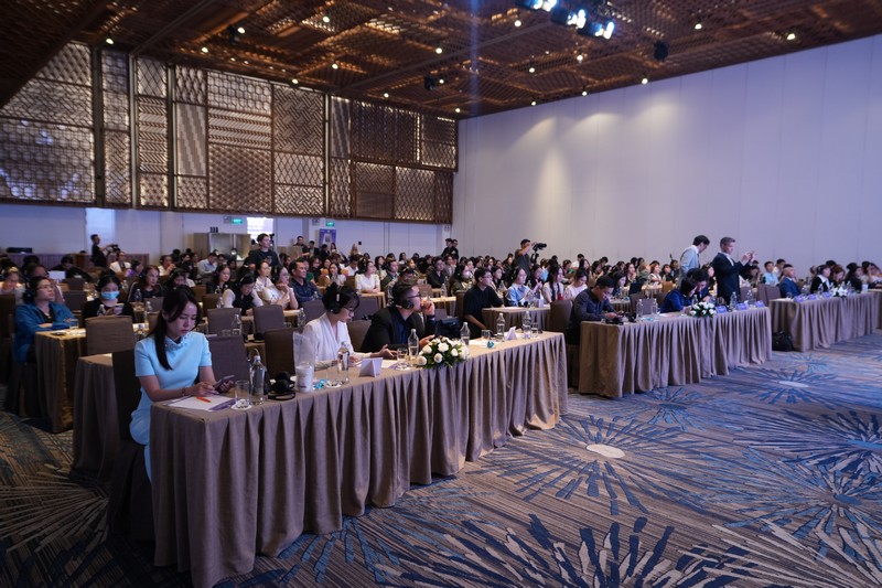 LG Clinic tham gia hội thảo Laser Alma