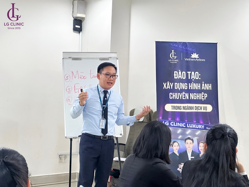 LG Clinic phối hợp cùng Vietnam Airlines đào tạo nhân sự
