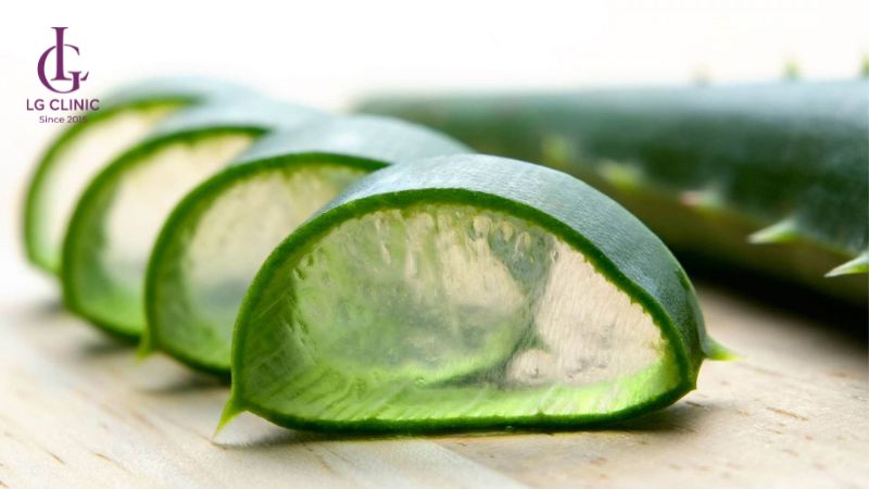 cách trị thâm mông cấp tốc bằng nha đam