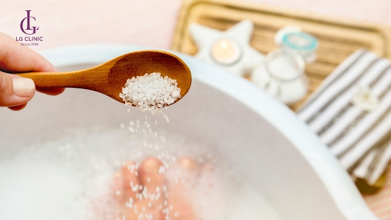 cách trị thâm mông bằng muối