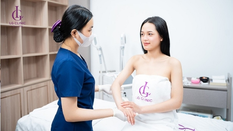 hình ảnh triệt lông nách