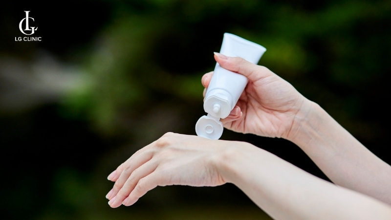 Tắm trắng có bị bắt nắng không