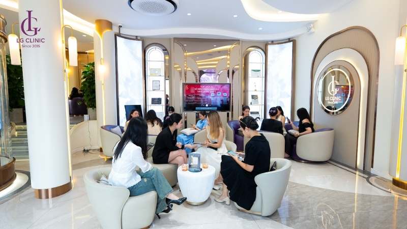 rạn da mông tuổi dậy thì