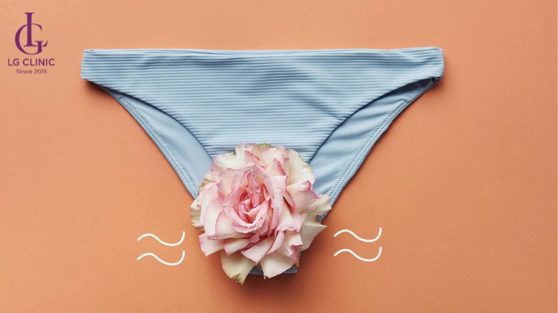 vùng kín có mùi hôi tanh