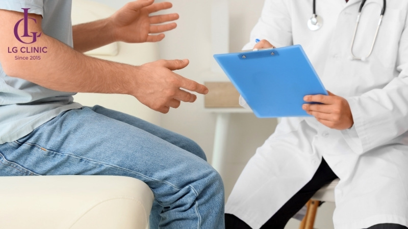 thăm khám bác sĩ