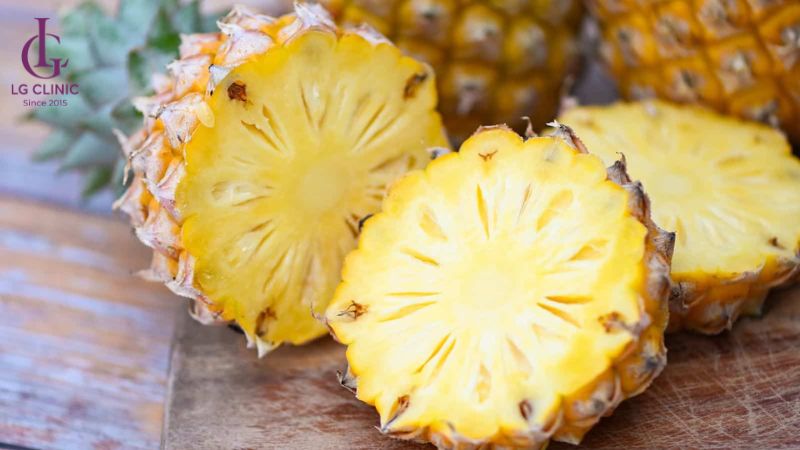 ăn dứa có thơm vùng kín không