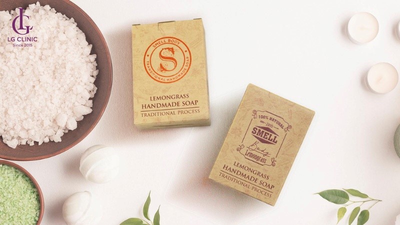 xà bông trị thâm nách