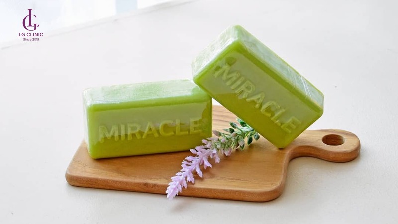 xà phòng trị thâm mông