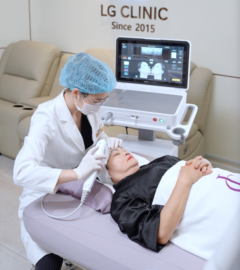 xóa nhăn vùng trán bằng công nghệ Ultherapy