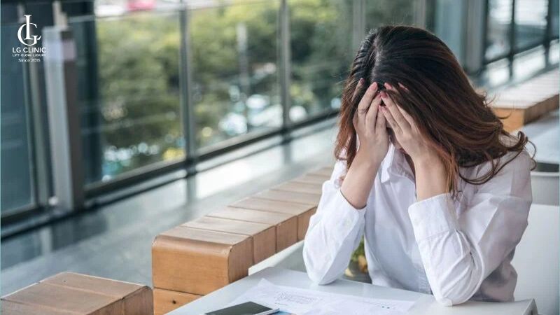 mụn lưng do đâu