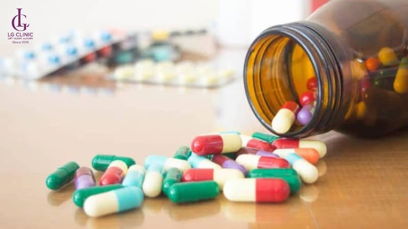 mụn lưng do đâu