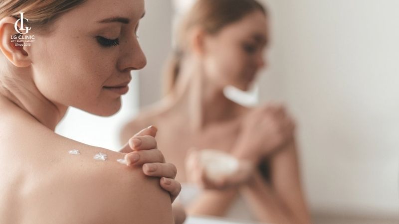 mụn lưng tuổi dậy thì