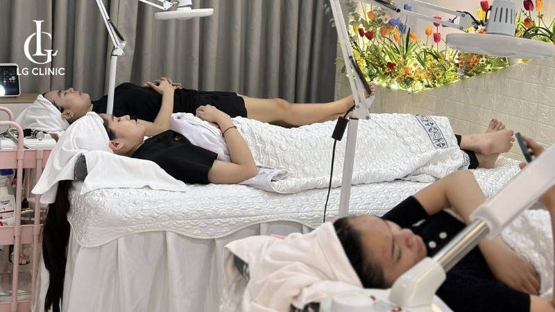Spa tắm trắng quận 4