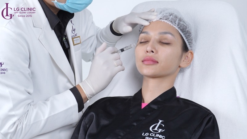 cách trị thâm quầng mắt bằng kem đánh răng