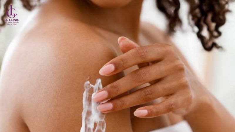 cách trị mụn lưng bằng muối