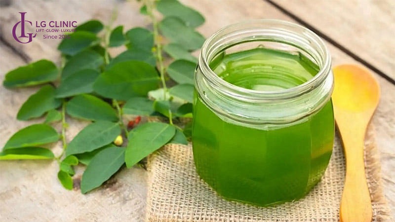 cách trị nám bằng rau ngót