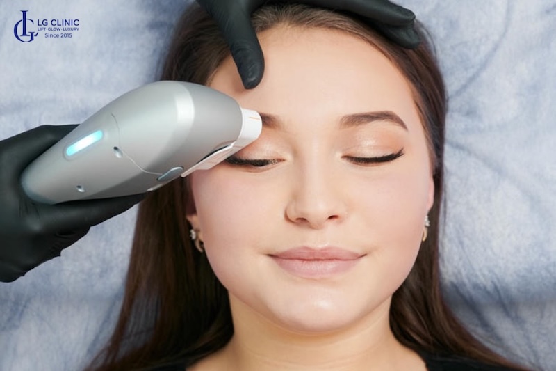 cách khắc phục mí mắt chảy xệ