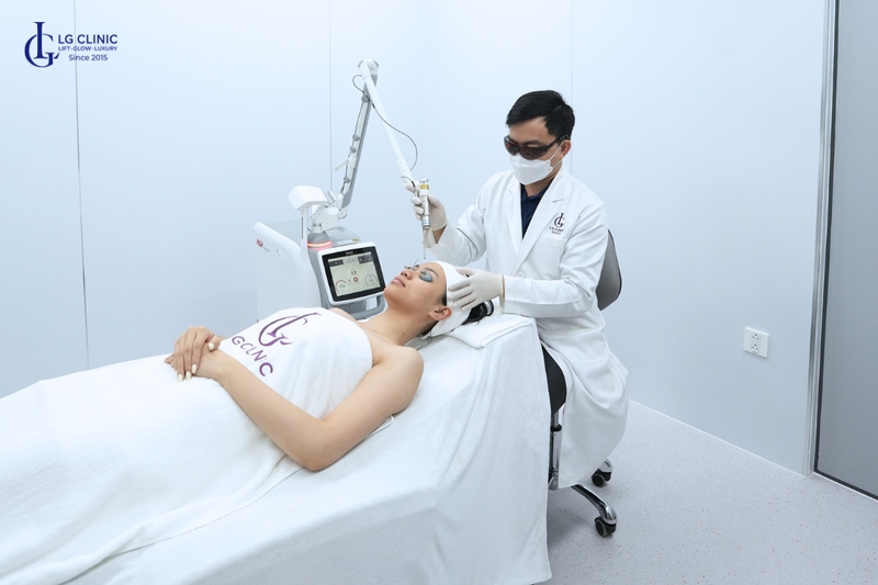 Điều trị lão hóa da bằng laser