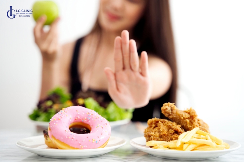 Hạn chế đồ ngọt giúp chống lão hóa da tuổi 25