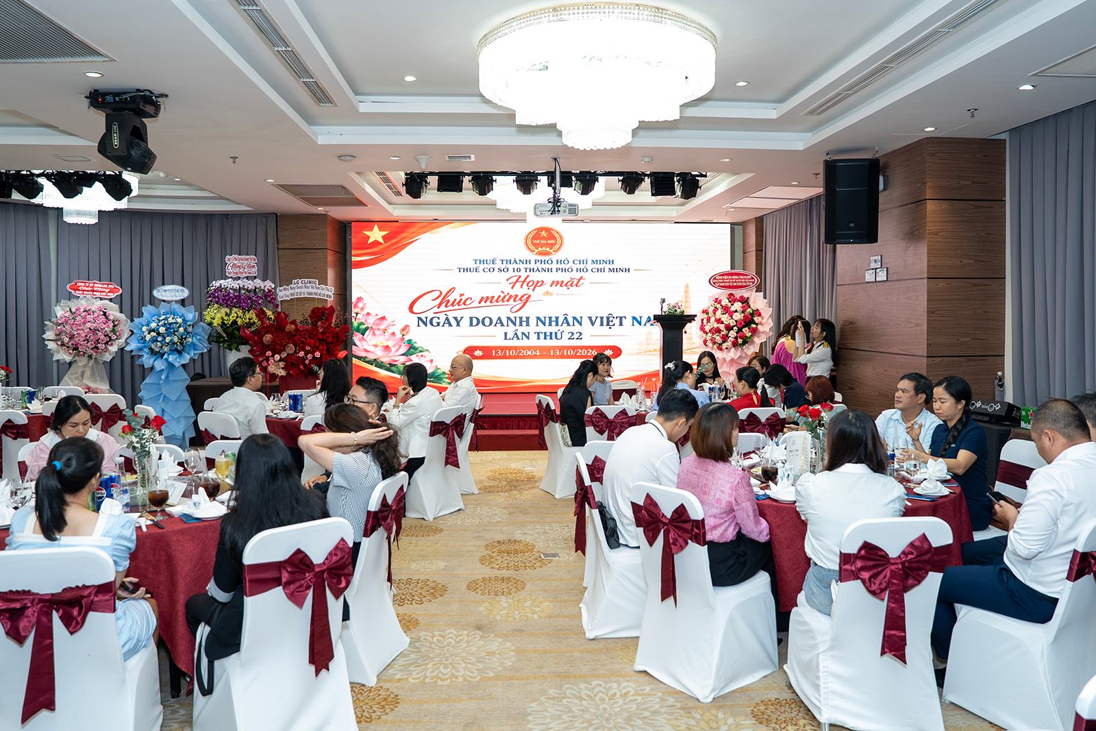 Họp mặt nhân Ngày Doanh nhân Việt Nam