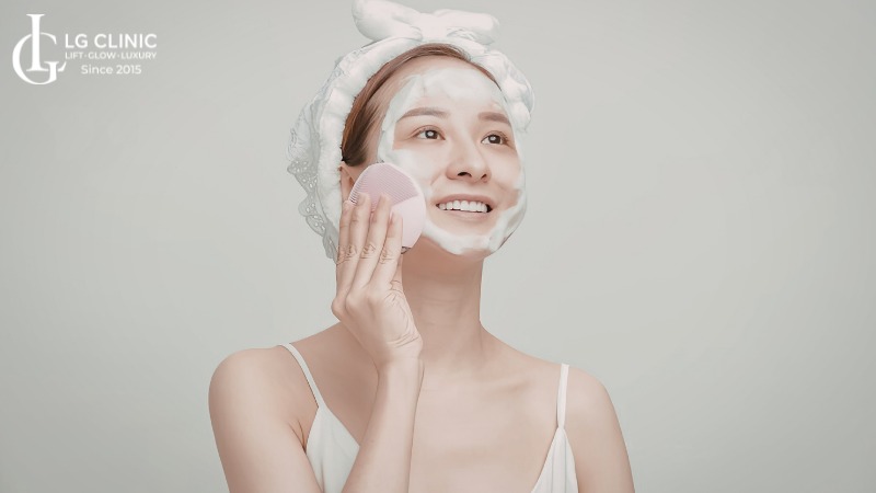 Trị mụn hay trị thâm trước